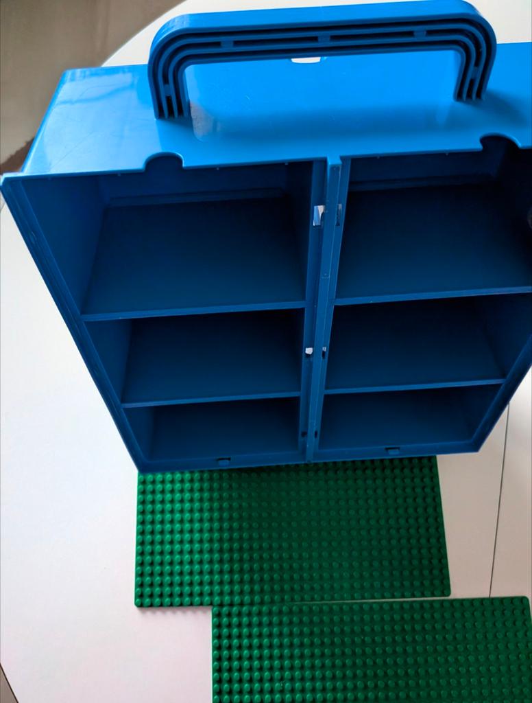 Vintage LEGO Opbergkoffer 1989 met Groene Grondplaten + LEGO, Kinderen en Baby's, Speelgoed | Duplo en Lego, Ophalen, Gebruikt