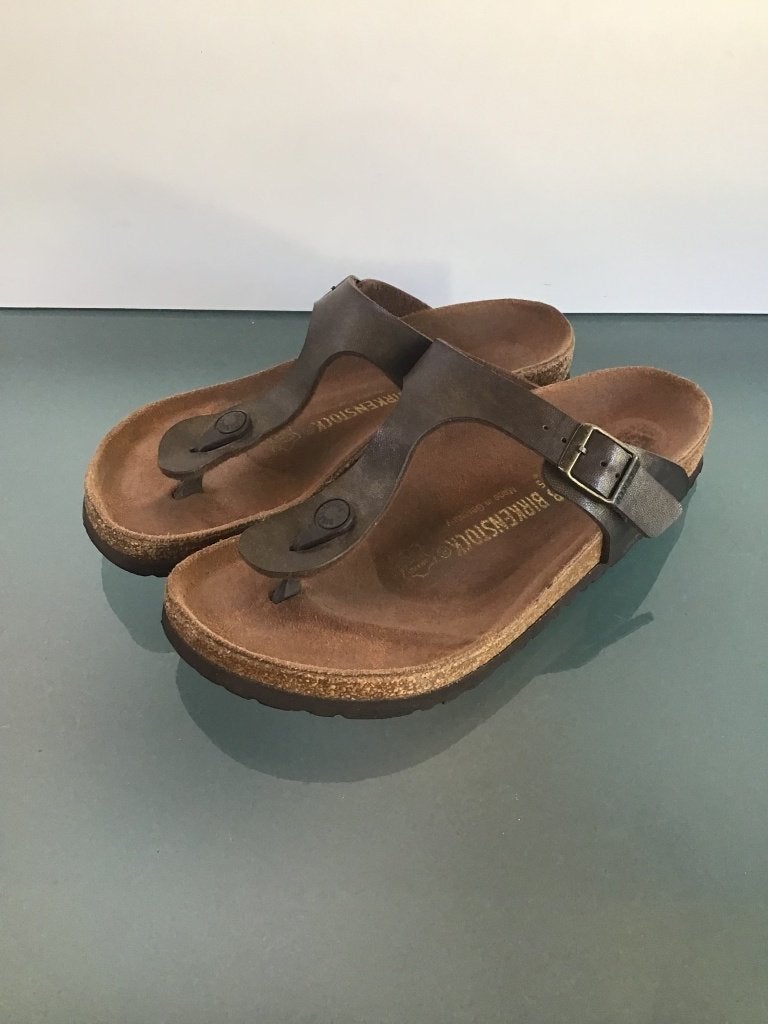 Birkenstock Gizeh 38 | brons | Gratis verzenden, Kleding | Dames, Schoenen, Zo goed als nieuw, Slippers, Overige kleuren, Verzenden