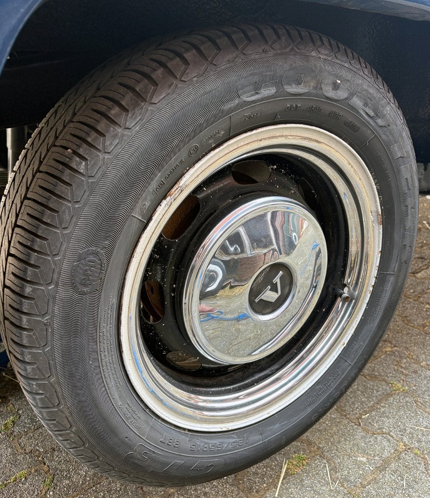 oldtimer Volvo verbrede 15” wielen, Ophalen
