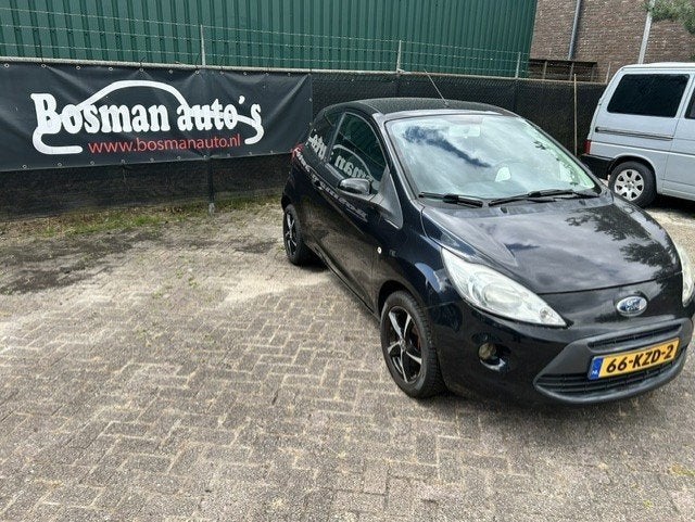Ford Ka 1.2 Titanium, Auto's, Voorwielaandrijving, Gebruikt, 1242 cc, 4 cilinders