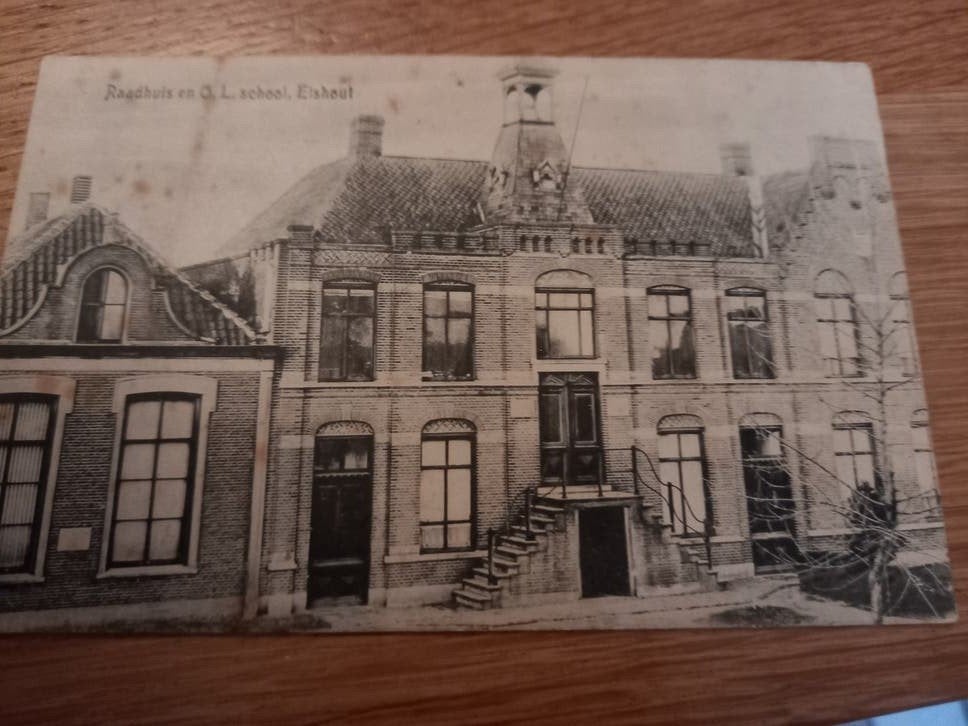 Elshout, Ophalen of Verzenden