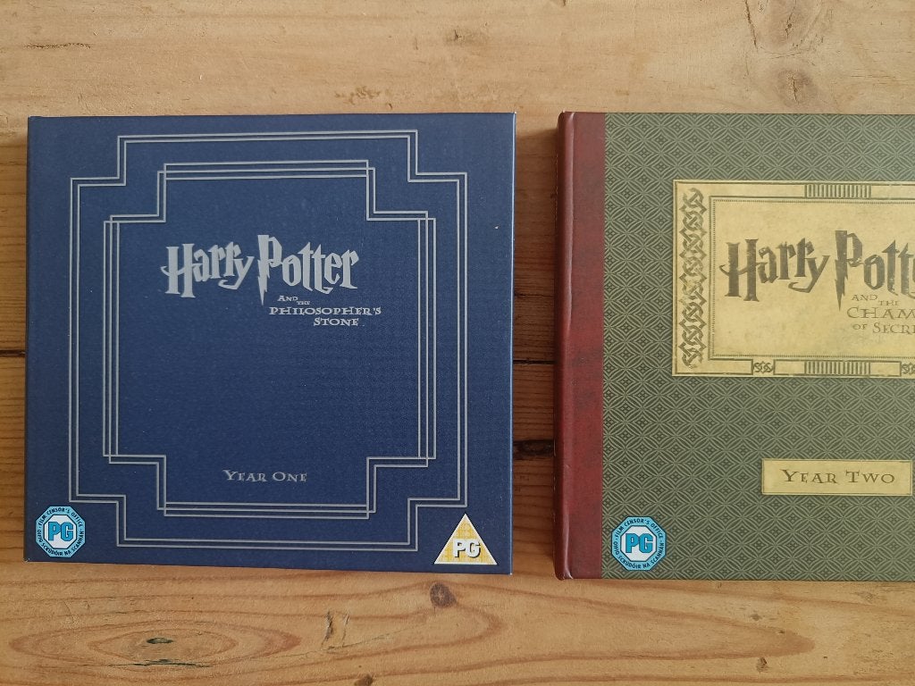 ZELDZAME HARRY POTTER ITEMS DVD IN BOEKVORM, Avontuur, Verzenden, Alle leeftijden, Zo goed als nieuw
