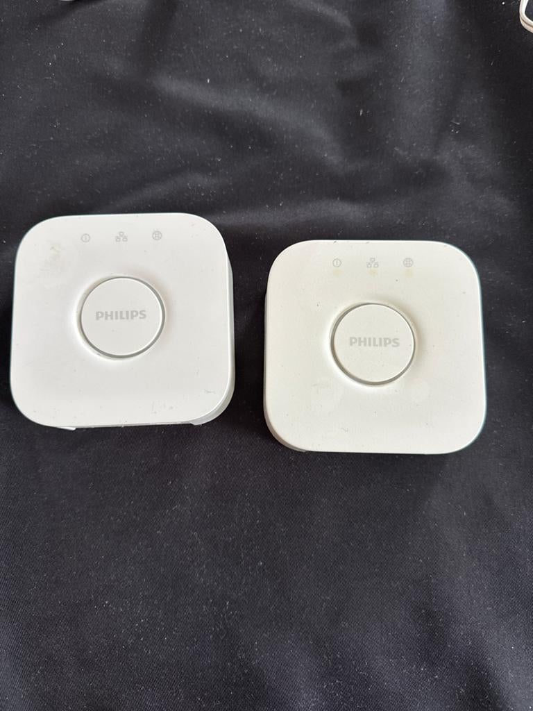 Philips Hue Bridge (2 stuks), Huis en Inrichting, Lampen | Overige, Ophalen, Gebruikt