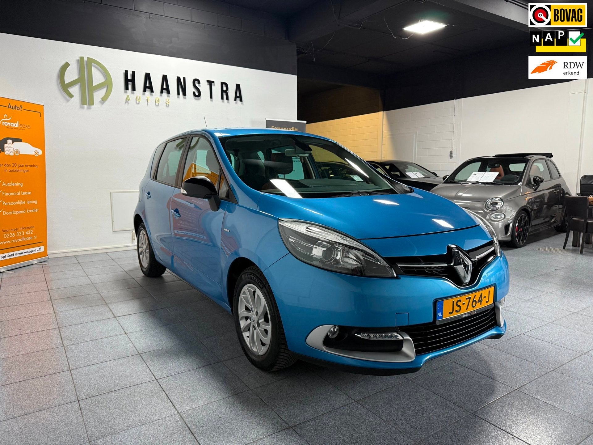 Renault Scénic 1.2 TCe Limited 1e Eig Navigatie Renault Dea, Auto's, Voorwielaandrijving, Stof, Gebruikt, 4 cilinders