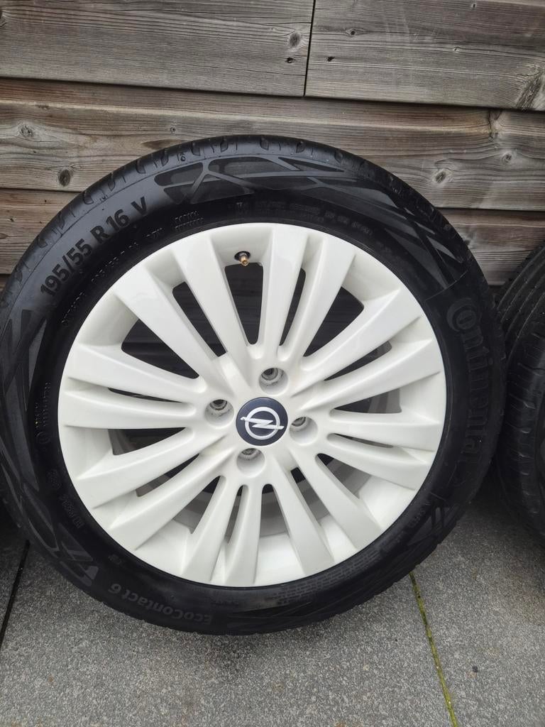 Opel 16 inch wit 4x100 195/55 R16 orginelen velgen opel GM, Ophalen
