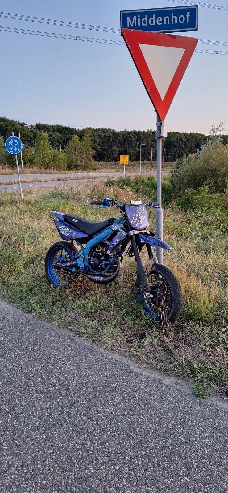 WAARDEPEILING! Volledig opgebouwde 80cc Malossi MHR Team, Fietsen en Brommers, Brommers | Crossbrommers, Ophalen of Verzenden