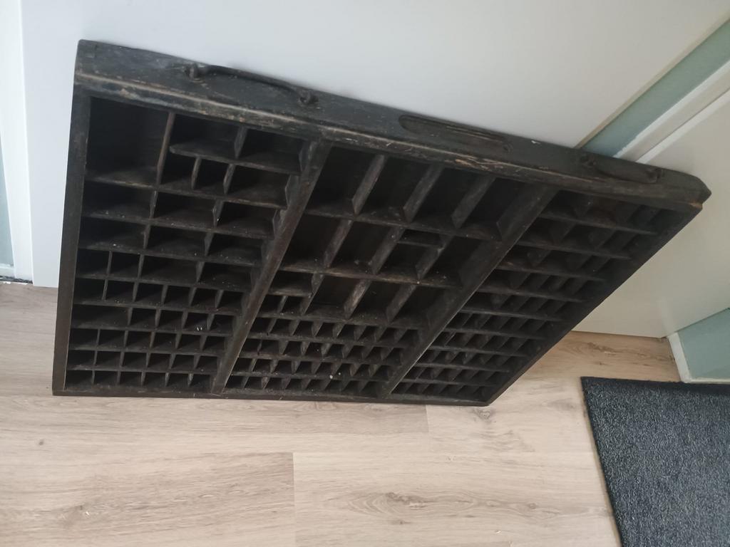 Antieke Letterbak - Decoratieve Houten Vakkenkast, Antiek en Kunst, Ophalen