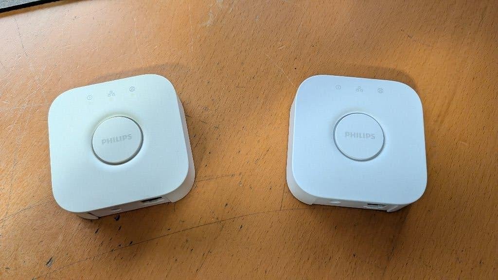 PHILIPS HUE BRIDGE (2X), Ophalen of Verzenden, Gebruikt, Philips Hue