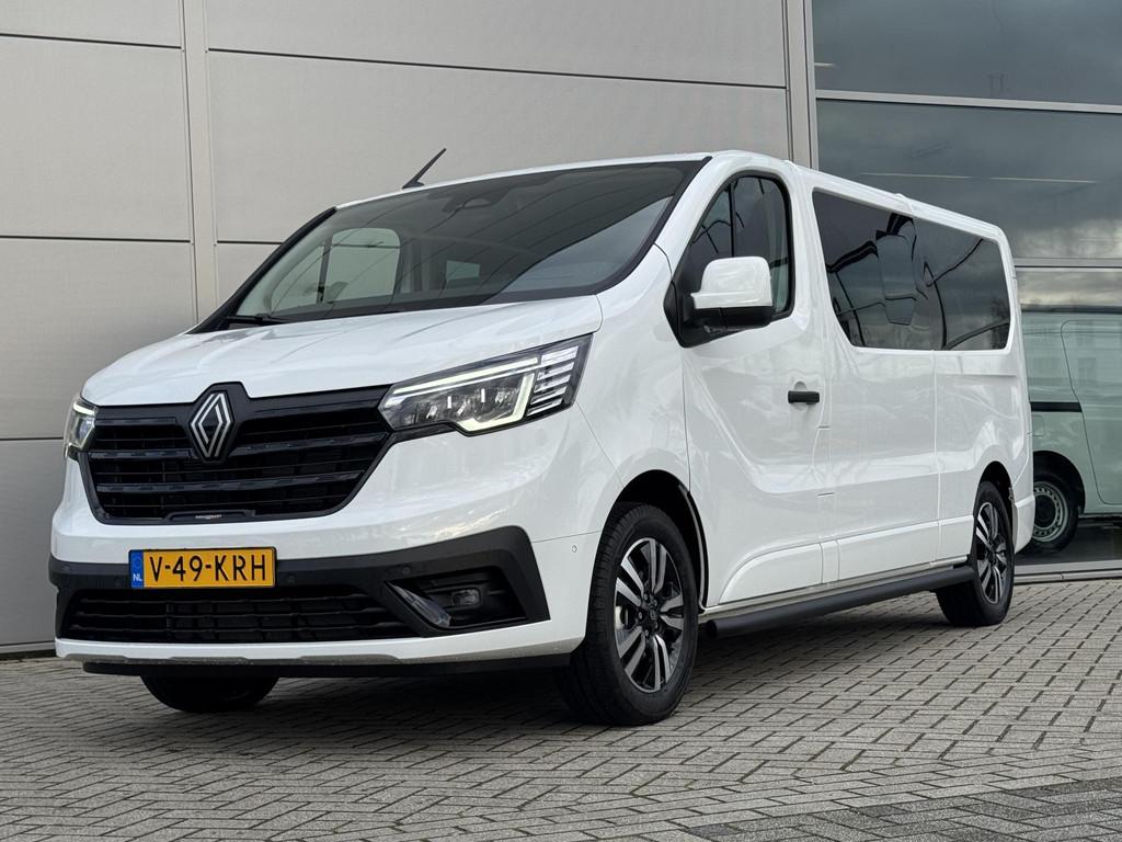 Renault Trafic 2.0 Blue dCi 170 T30 L2H1 Anniversary Automaa, Auto's, Bestelauto's, Stof, 4 cilinders, Met garantie (alle), Renault
