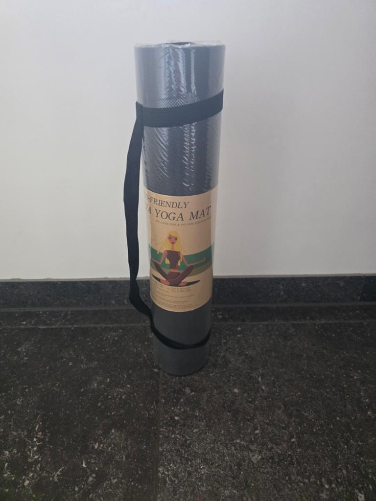 Nieuwe dunnen yoga matjes 10 stuks, Sport en Fitness, Ophalen of Verzenden, Nieuw, Yogamat