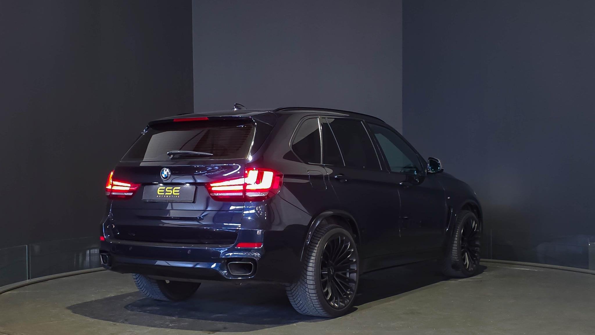 Foto 4 van BMW X5 M50d | Panorama | Memory-Seats | Breyton