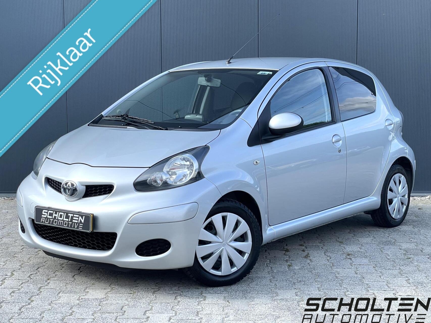 Toyota Aygo 1.0-12V Dynamic Navigator Navi Airco 5 Deurs Nie, Voorwielaandrijving, Euro 5, Stof, Gebruikt