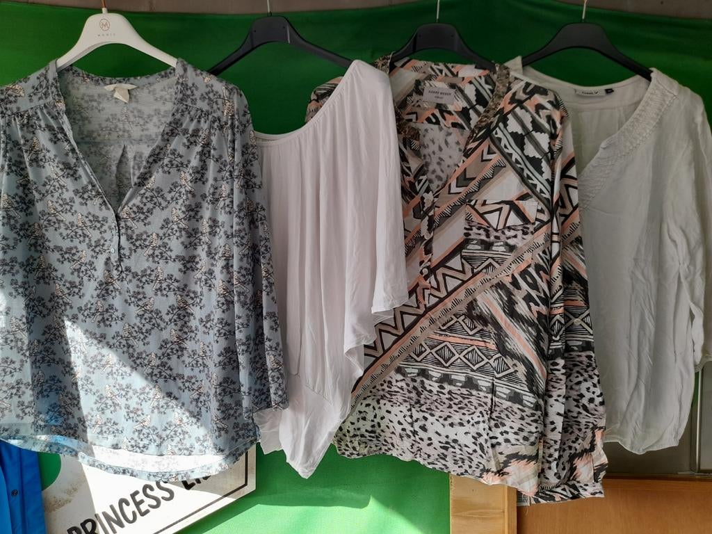 Dames kleding t-shirts m/l, Maat 38/40 (M), Wit, Ophalen of Verzenden, Zo goed als nieuw