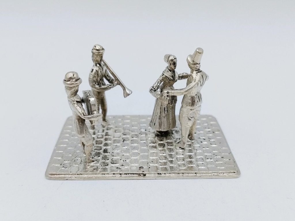 Zilveren miniatuur dansgroep, H. Hooijkaas, Schoonhoven 1979