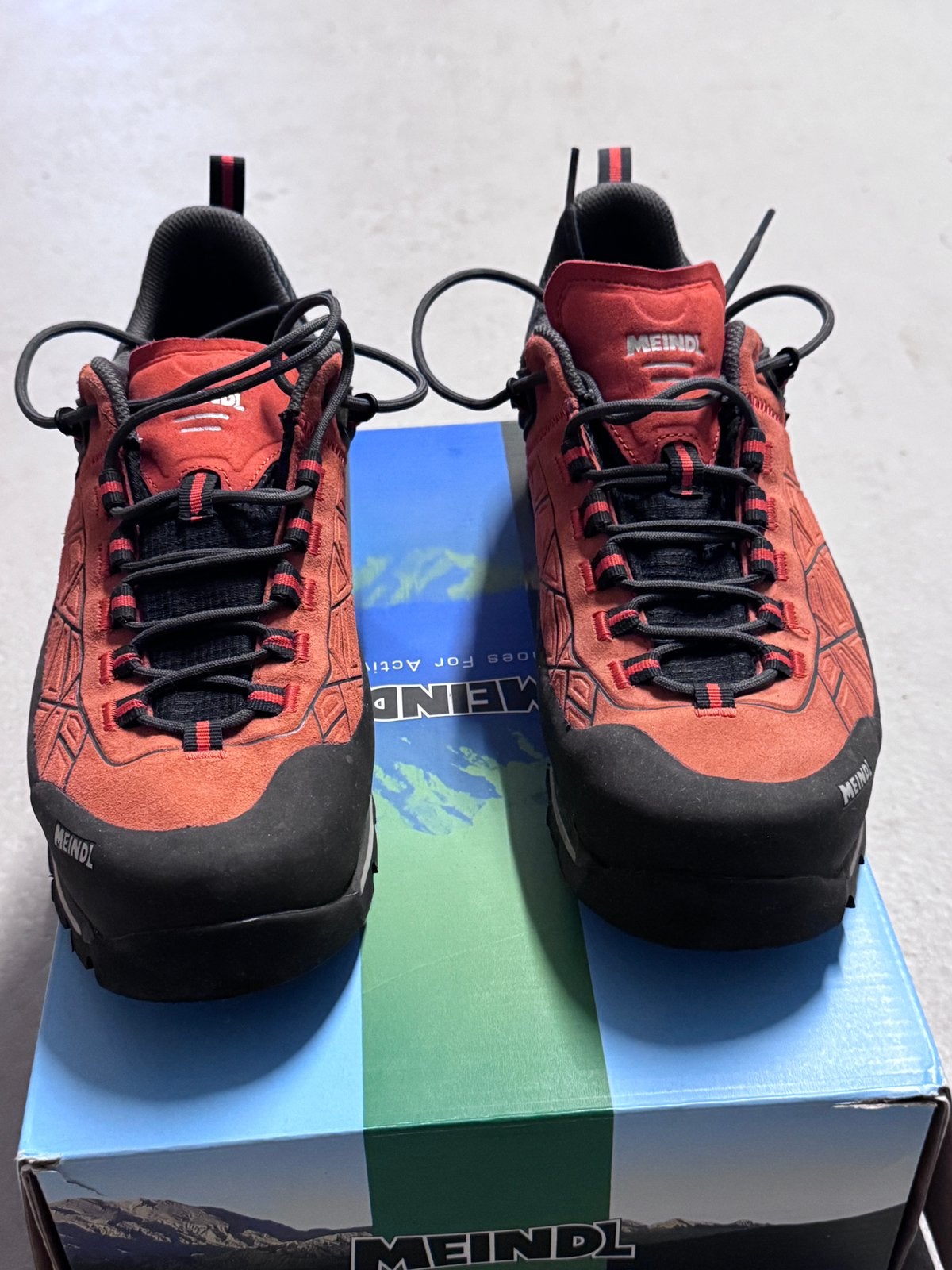Wandelschoenen Meindl laagmodel maat 43, Ophalen of Verzenden, Zo goed als nieuw, Schoenen