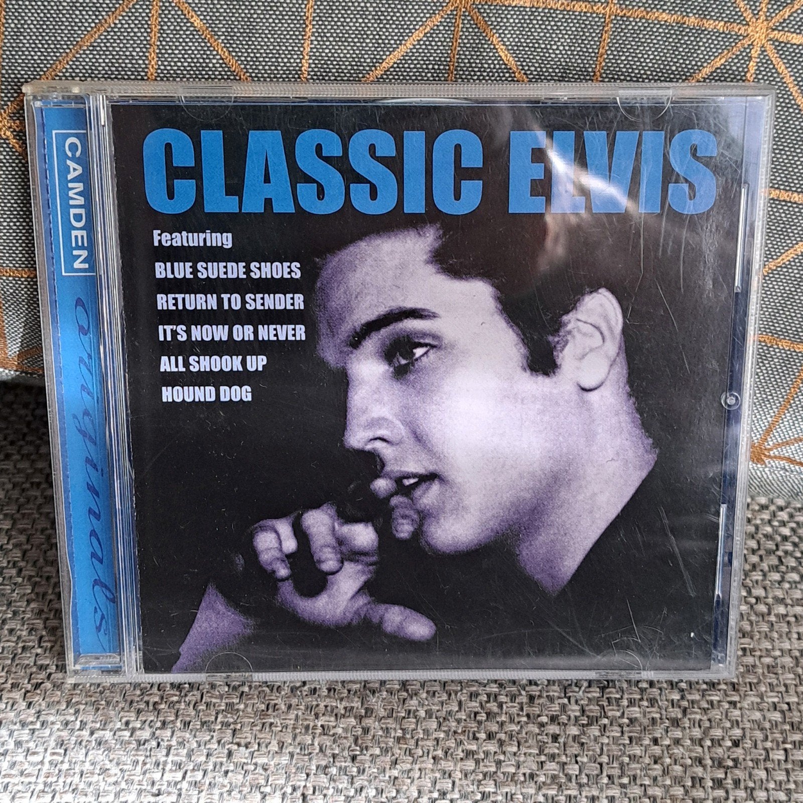 cd. CLASSIC ELVIS, Rock, Ophalen of Verzenden, Zo goed als nieuw, Album
