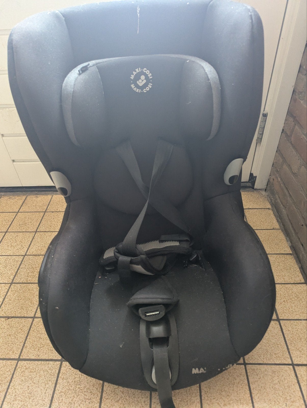 Maxi-Cosi autostoel - Zwart - Gebruikt, Ophalen, Autogordel of Isofix, Gebruikt, 0 t/m 18 kg