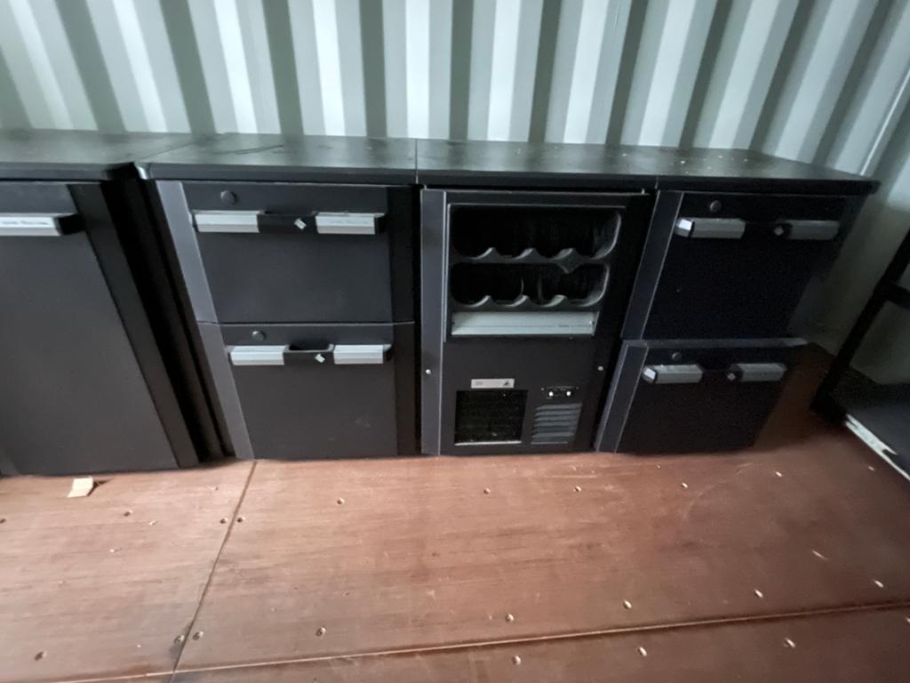 Koelmeubel met Laden en Flessenhouder - 170x55, Ophalen of Verzenden, Gebruikt