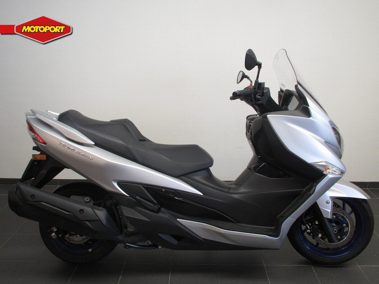 Suzuki AN 400 BURGMAN (bj 2025), Motoren, Motoren | Suzuki, Scooter, Bedrijf, Info-verkoop@nimag.nl, 12 t/m 35 kW