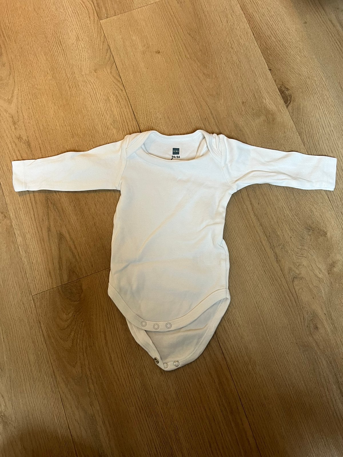 Romper wit hema 50/56 ; gratis of 1 euro, Ophalen of Verzenden, Zo goed als nieuw, Jongetje of Meisje, Nacht- of Onderkleding