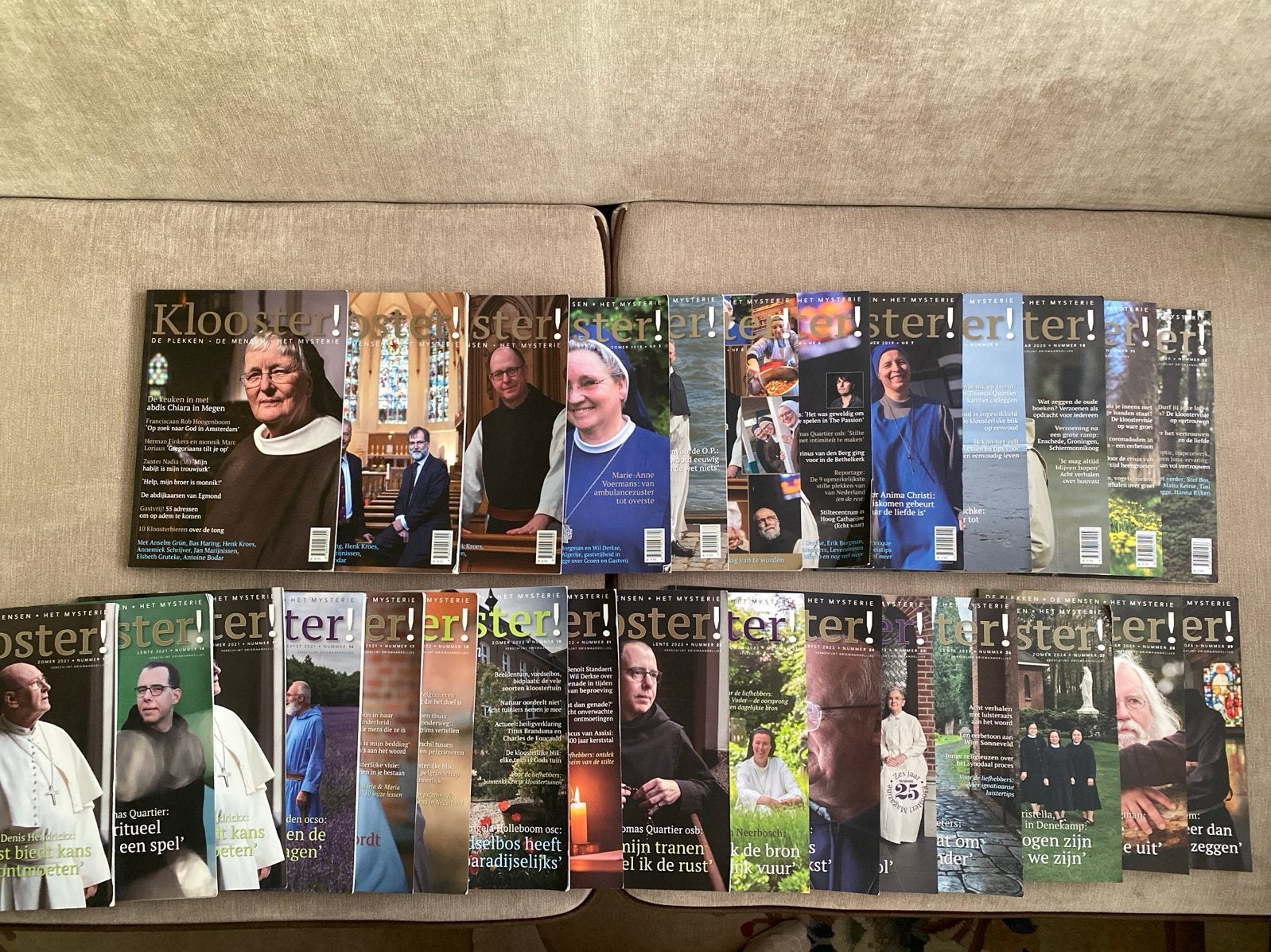 Klooster! Tijdschriften - Complete set (2015-2023), Ophalen of Verzenden, Zo goed als nieuw, Overige typen