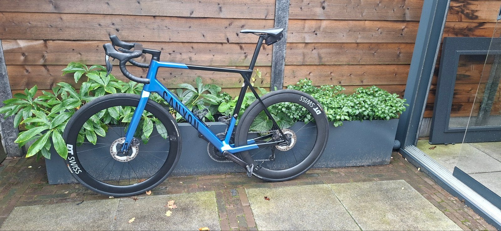 Canyon Ultimate CF SL 8 Aero – XL – Ultegra Di2 – Carbon, 28 inch, Carbon, Heren, Zo goed als nieuw