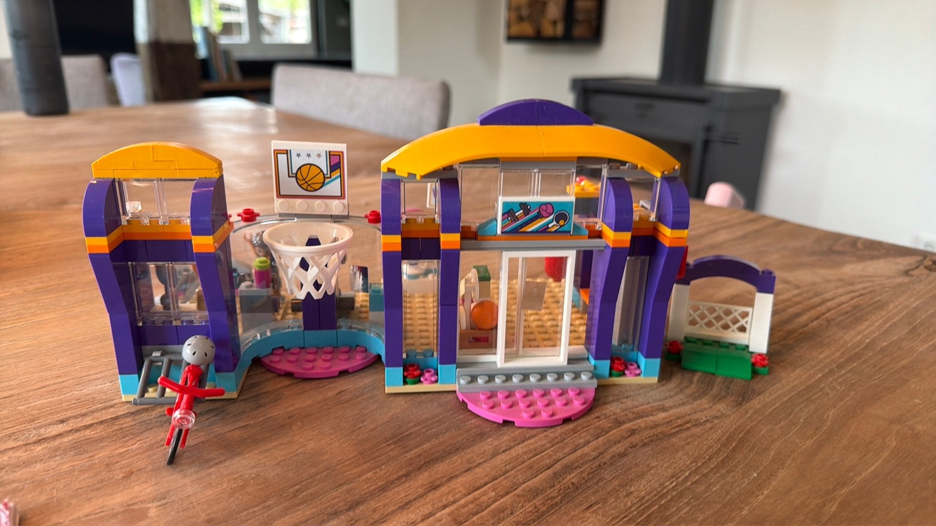 LEGO Friends Heartlake Sportschool 41312, Ophalen of Verzenden, Zo goed als nieuw, Overige merken