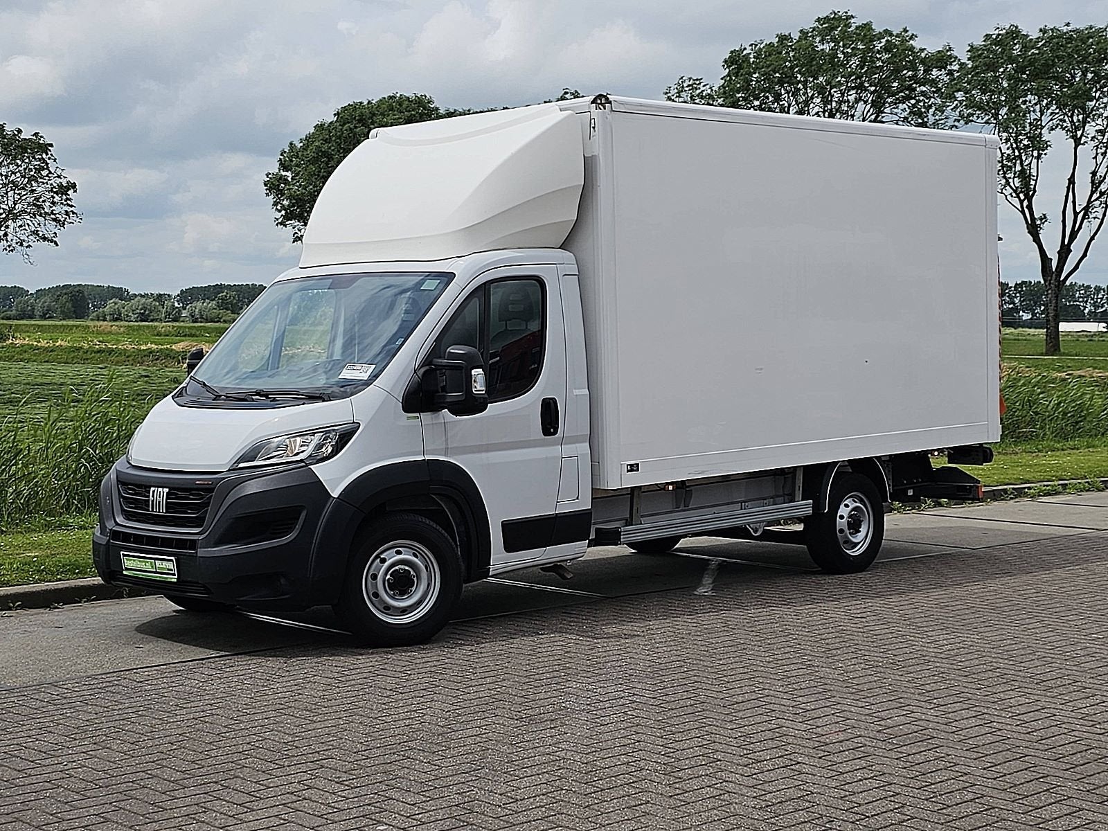 FIAT DUCATO 2.2 bakwagen laadklep!, Gebruikt, Euro 6, 160 pk, Wit