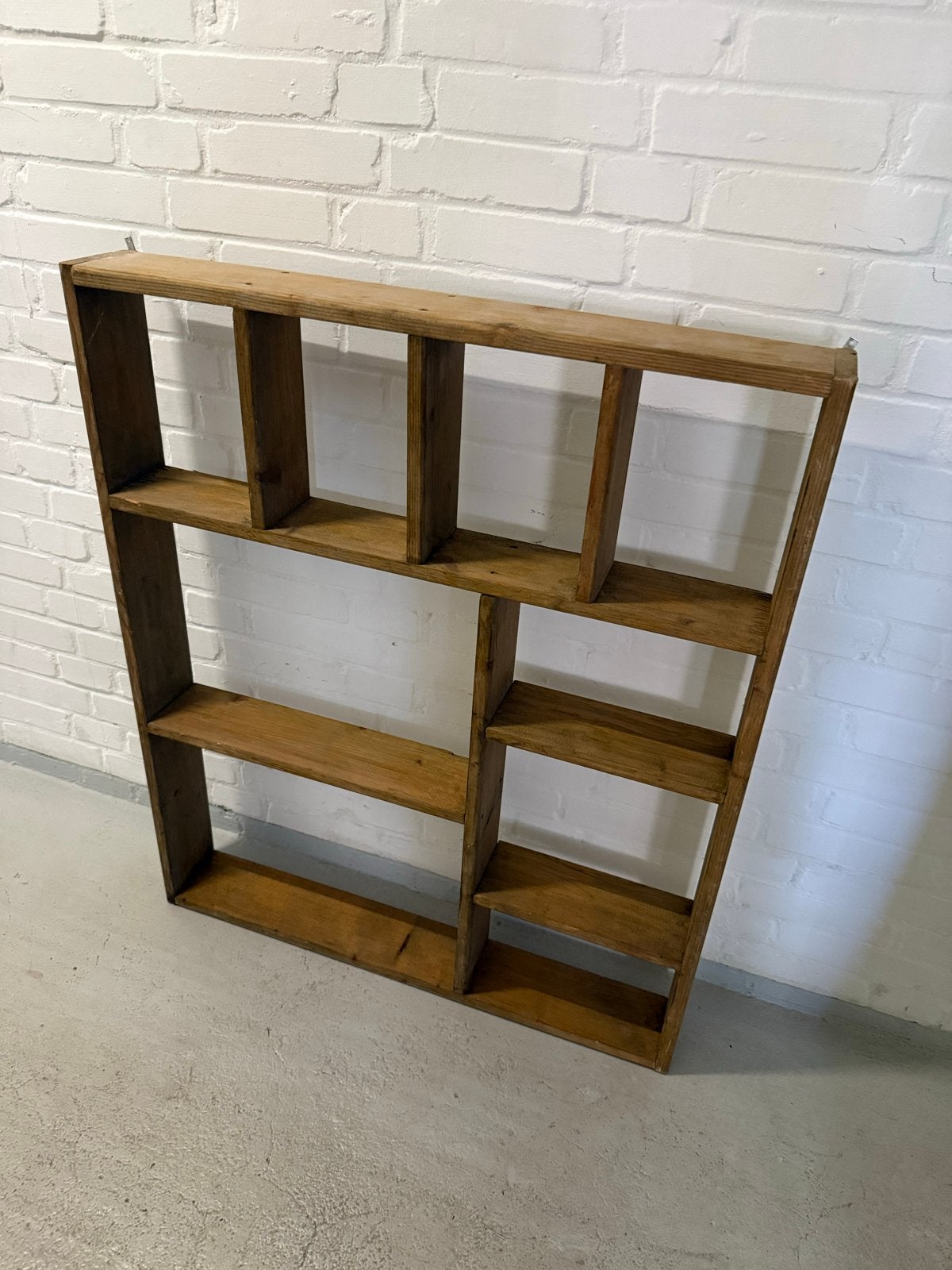 Houten wandrek / vakkenkast, Ophalen, Gebruikt