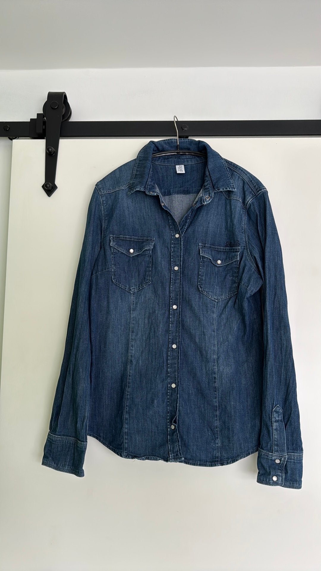 LIU.JO stretch denim blouse 38/ 40, Kleding | Dames, Blouses en Tunieken, Verzenden, Zo goed als nieuw, Maat 38/40 (M), Blauw