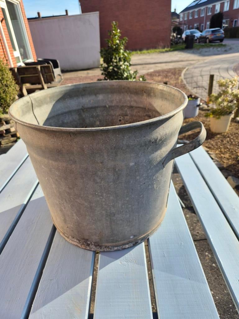 Retro pan, Tuin en Terras, Bloembakken en Plantenbakken, Ophalen, Rond, Hout, Minder dan 30 cm