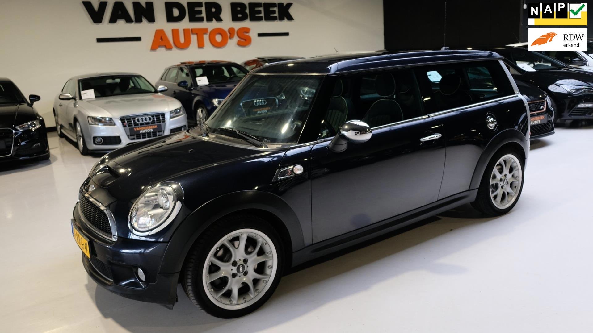 Mini Mini Clubman 1.6 Cooper S Automaat|Cruise|Leder|Xenon, Auto's, Mini, Gebruikt, 4 cilinders, 4 stoelen, Zwart