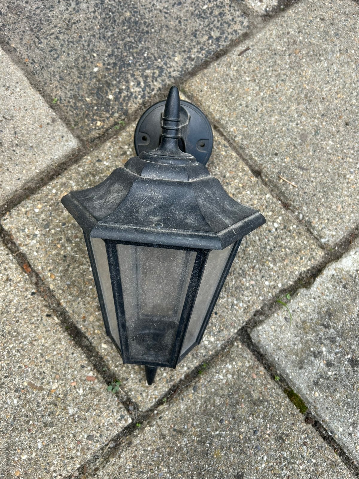Kunststof / plastic tuinlamp, Ophalen, Kunststof, Minder dan 50 watt, Netvoeding