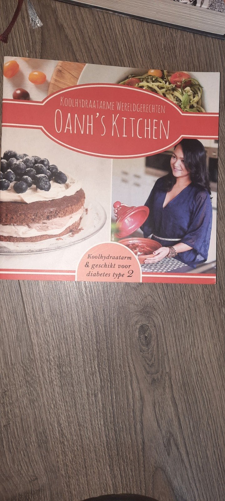 Oanh's kitchen koolhydraatarme Wereldgerechten, Ophalen of Verzenden, Zo goed als nieuw, Oanh Ha Thi Ngoc