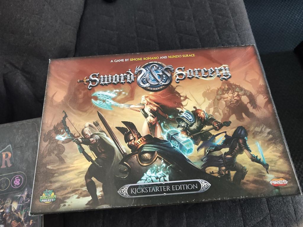 Sword & Sorcery Kickstarter Editie Bordspel, Vijf spelers of meer, Ophalen of Verzenden, Zo goed als nieuw, Ares Games