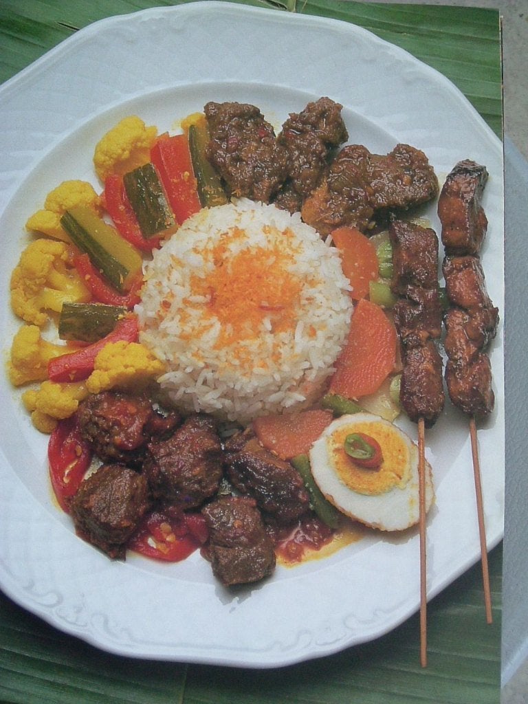 Het Indonesisch kookboek., Martin van Huijstee, Azië en Oosters, Ophalen of Verzenden, Zo goed als nieuw