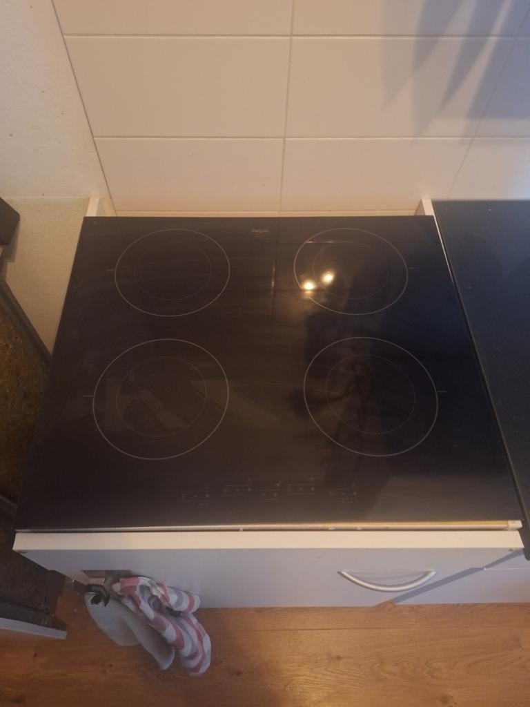 Pelgrim Inductie Kookplaat inbouw perilex, Witgoed en Apparatuur, Kookplaten, Ophalen, 4 kookzones, Zo goed als nieuw, Inbouw