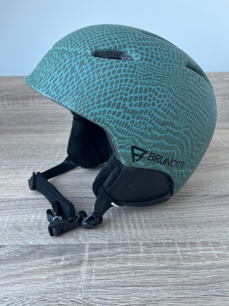 Brunotti Nicole 1 skihelm, Sport en Fitness, Skiën en Langlaufen, Overige merken, Overige typen, Ophalen of Verzenden, Zo goed als nieuw