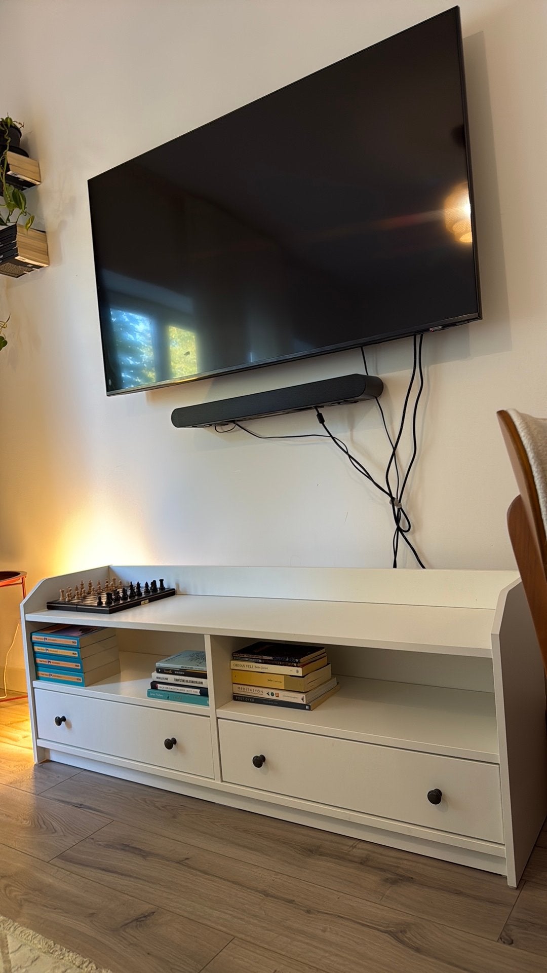 IKEA HAUGA tv-meubel – 137  36  54 cm, Ophalen, 100 tot 150 cm, Zo goed als nieuw, Minder dan 100 cm