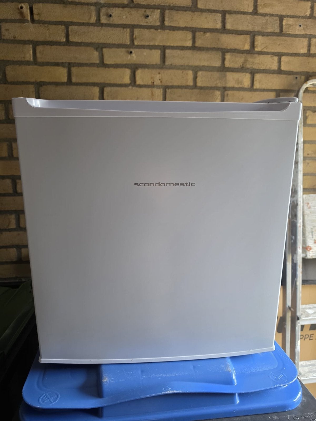 Scandomestic kleine vriezer - Compact en efficiënt, Met aparte vriezer, Ophalen of Verzenden, Minder dan 45 cm, Minder dan 85 cm