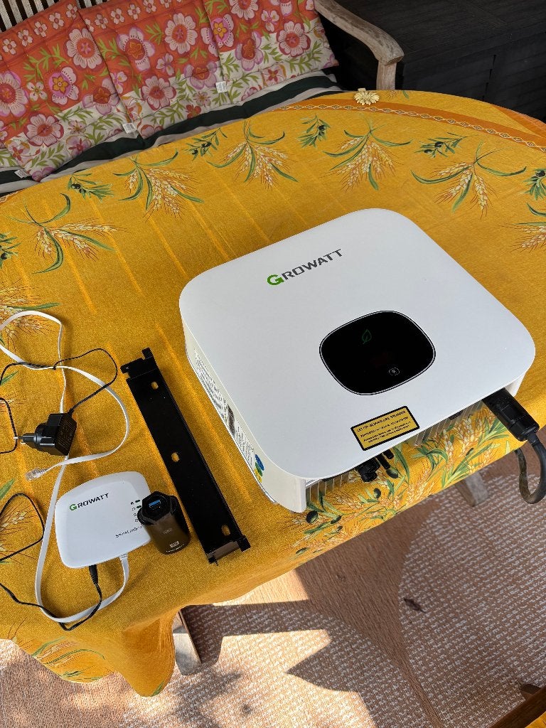 Omvormer Growatt Min 4600TL-XE/X, Doe-het-zelf en Verbouw, Ophalen, Zo goed als nieuw, Compleet systeem, 200 wattpiek of meer