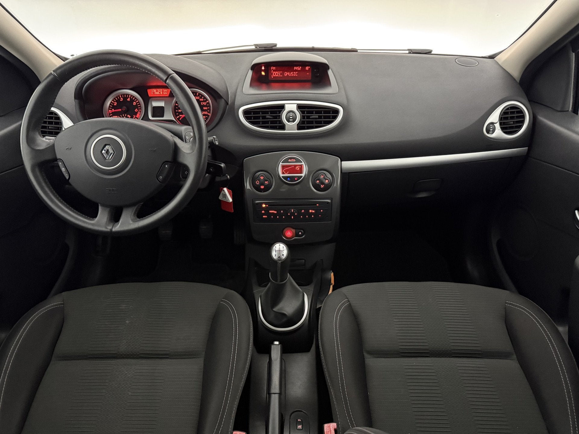 Renault Clio 1.2 Collection | Clima | Cruise | Elektrpakket, Auto's, Voorwielaandrijving, Euro 5, 4 cilinders, Automatische klimaatregeling