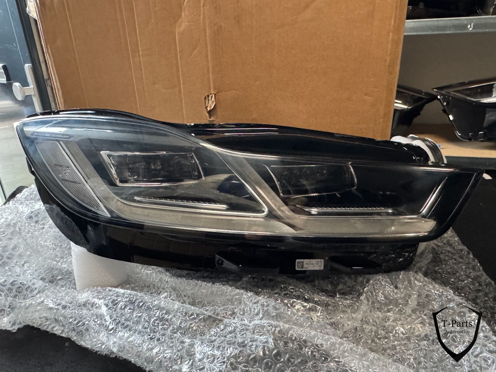 jaguar I-pace i pace koplamp rechts M9D313W029