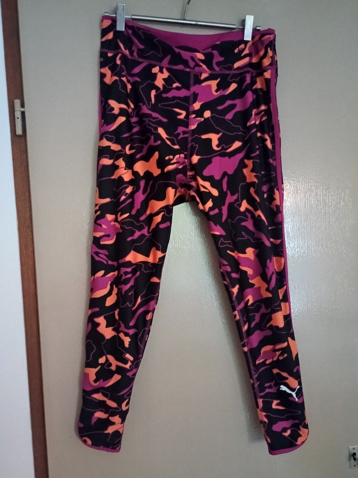 Puma sportlegging met camouflageprint - Maat L, Puma, Zwart, Maat 42/44 (L), Ophalen of Verzenden