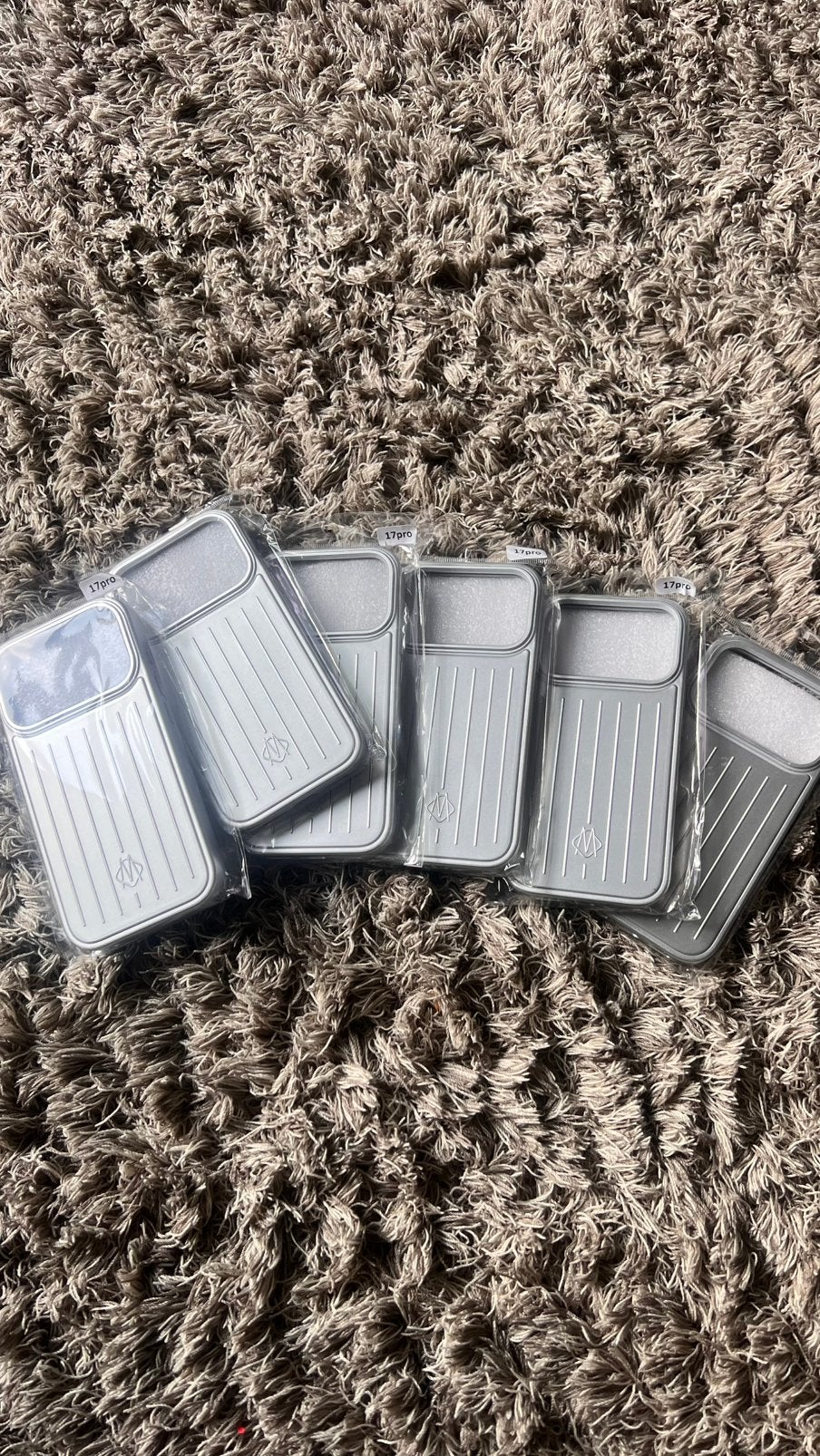 iPhone 17 Pro Rimowa LOOK Hoesje – Nieuw in verpakking, Telecommunicatie, Ophalen of Verzenden