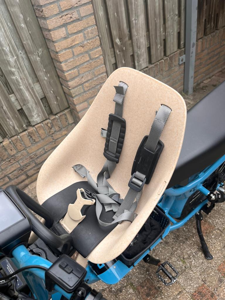 Urban Iki voorzitje fiets met windscherm, Fietsen en Brommers, Fietsaccessoires | Fietsstoeltjes, Voetsteuntjes, 0 t/m 18 kg, Voorzitje