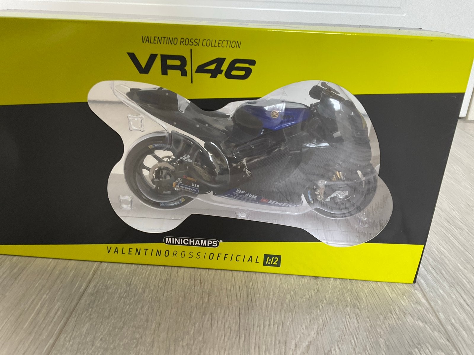 Minichamps Yamaha YZR-M1 Valentino Rossi MotoGP 2019 1:12, 1:32 tot 1:50, Overige typen, Nieuw, Ophalen