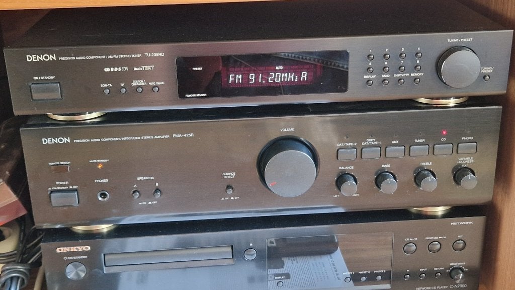 Denon PMA-425R versterker, Gebruikt, Denon, Ophalen of Verzenden, 60 tot 120 watt