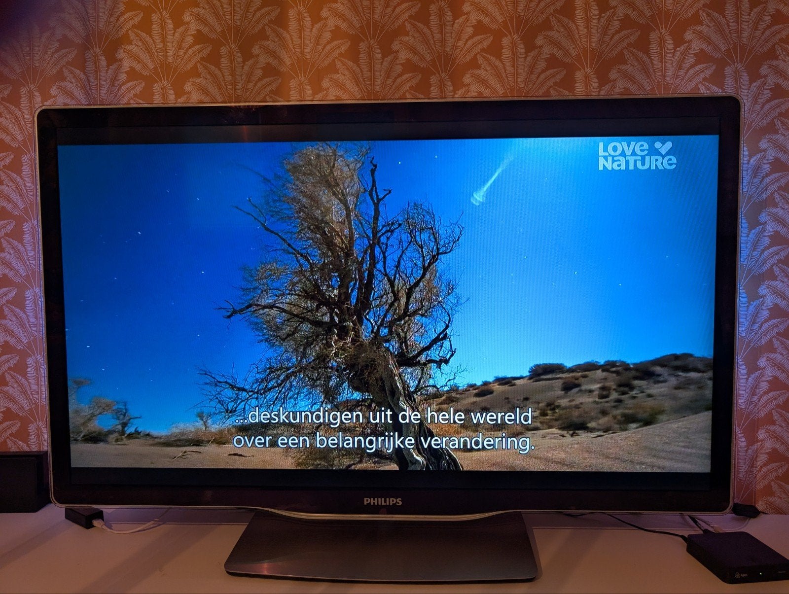 Philips 46PFL8686H Full HD LED TV met Ambilight, Ophalen, Philips, 50 Hz, Zo goed als nieuw