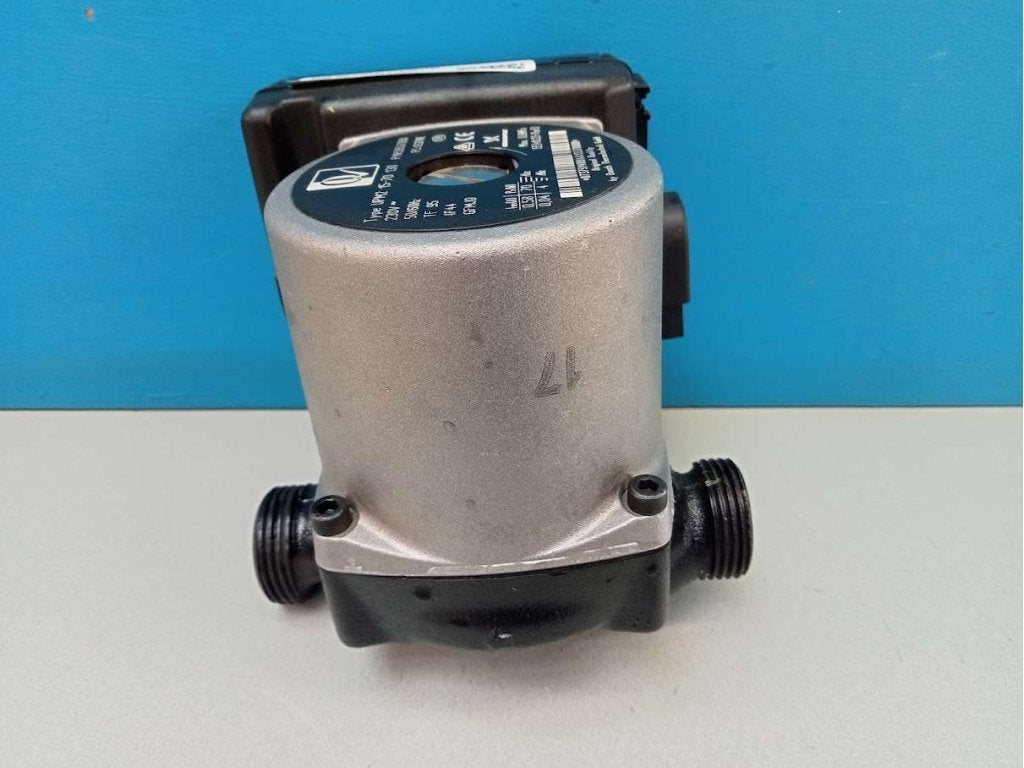 Cv pomp Nefit Topline HR 45 II Bosch UPM2 15-70 130, Niet ingevuld, Gebruikt, Cv-ketel of Combi-ketel, Niet ingevuld